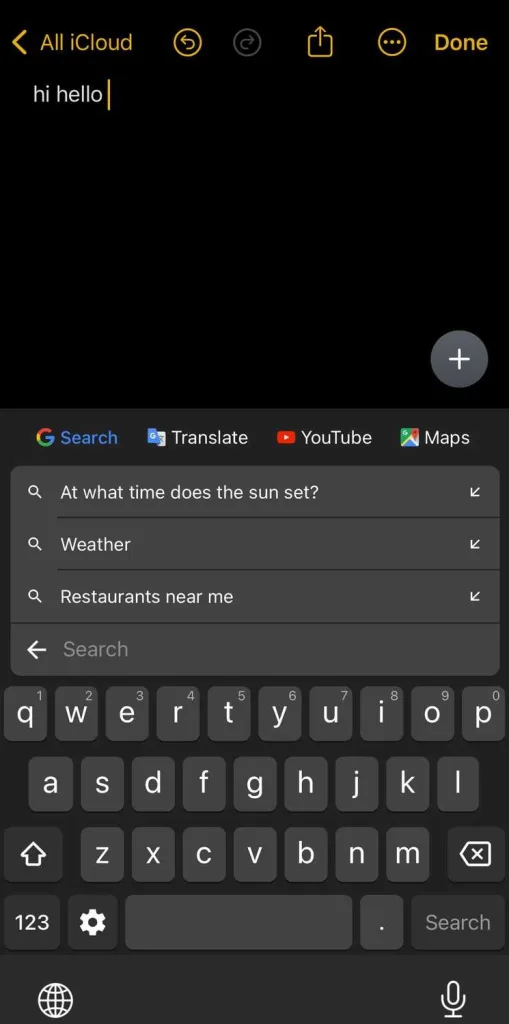  ویژگی Glide Typing به شما اجازه می‌دهد با کشیدن انگشتان خود از یک کلید به کلید دیگر، به‌صورت روان و سریع تایپ کنید