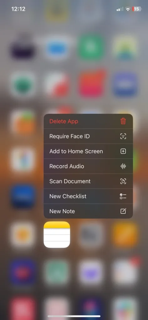 آیکون اپ Notes رو روی صفحه‌ی اصلی یا App Library لمس طولانی کن و از منوی بازشده گزینه‌ی "Scan Document" رو انتخاب کن