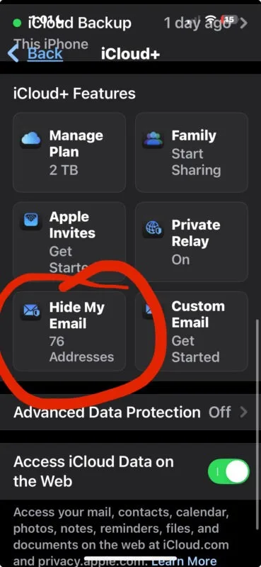 وارد بخش iCloud شوید.
به پایین صفحه بروید تا گزینه Hide My Email را ببینید.